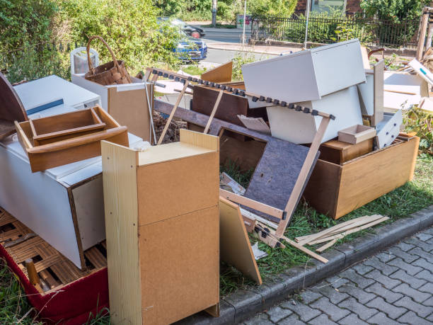 Best Furniture Removal  in Shepherd, MI